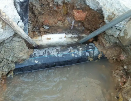 右江测漏水之水管漏水